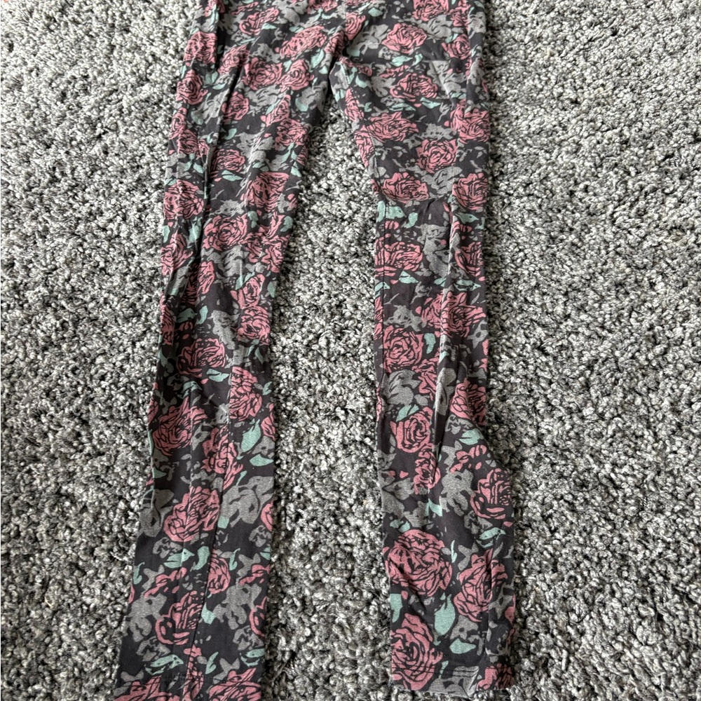 Dex Pink and Gray Artistic Leggings